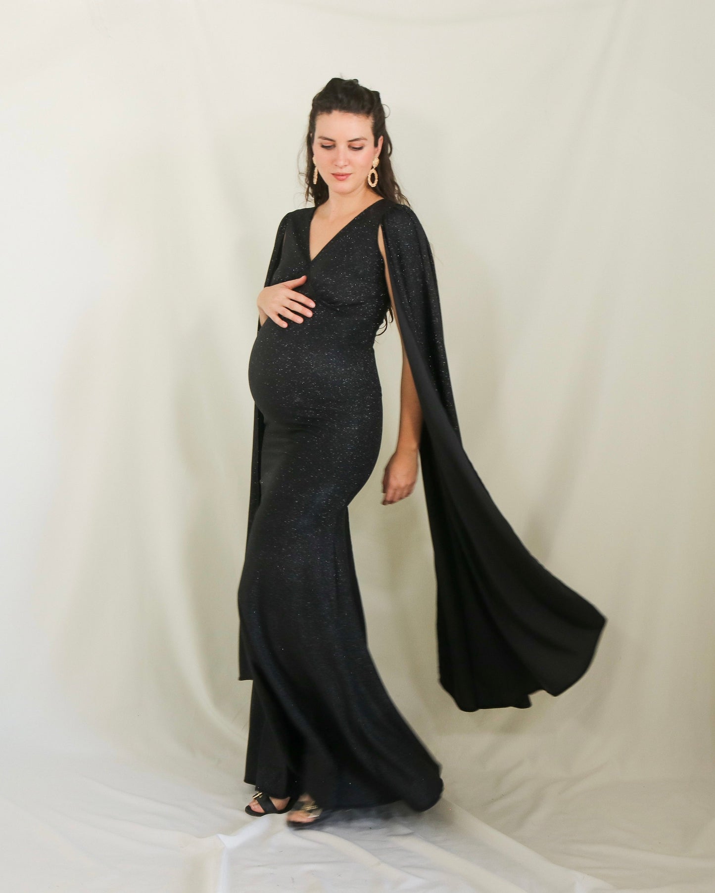 Vestido de maternidad Eliana, negro brillos